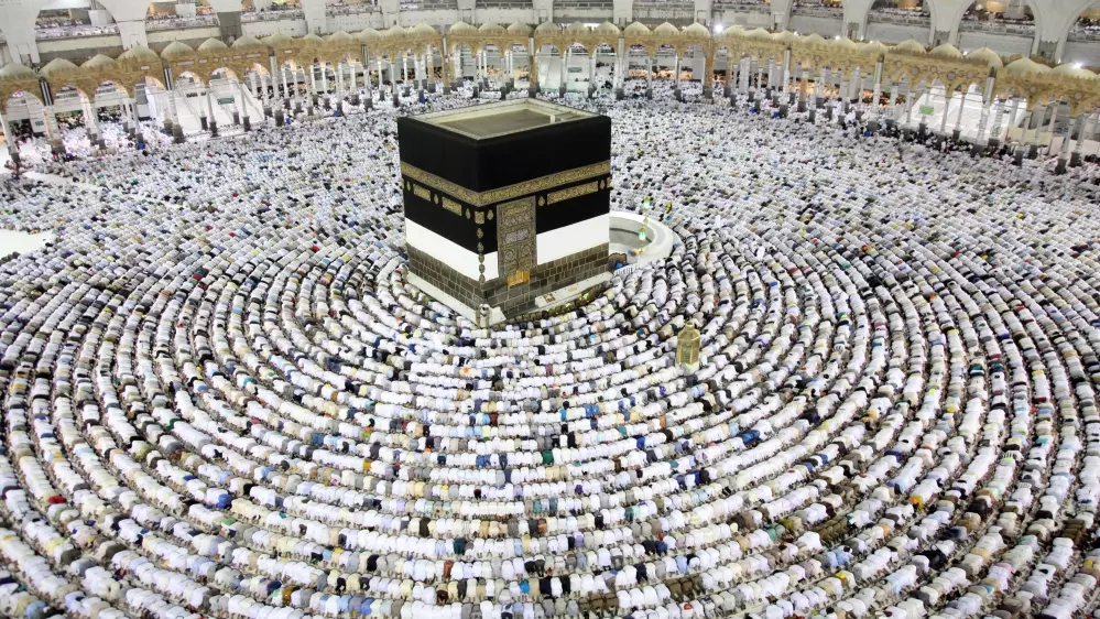 Saudi Arabia to hold very limited hajj due to virus Saudi Arabia to hold very limited hajj due to virus