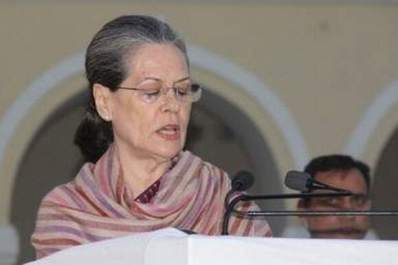 Sonia demands rollback in fuel price hike as Cong holds protests
