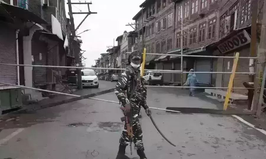 Pak to observe Aug 5 as Day of Exploitation in support of Kashmiris