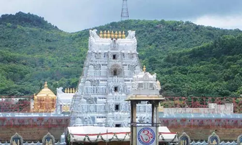 Tirumala shrine priest succumbs to Covid-19