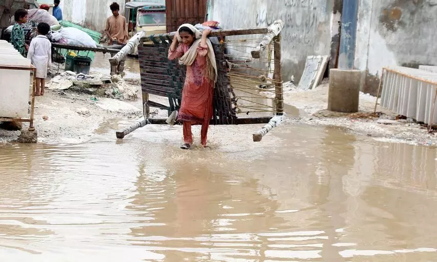 Heavy rains in Pakistan ; 64 died, 19 children and 9 women among the dead