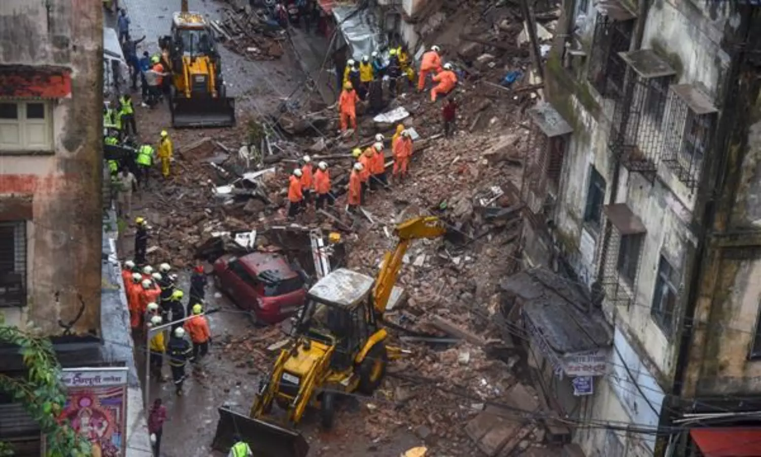 1 killed, 5 injured in Mumbai building collapse