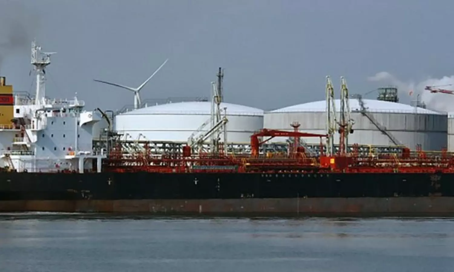 US confiscates Iranian fuel from Venezuela-bound tankers