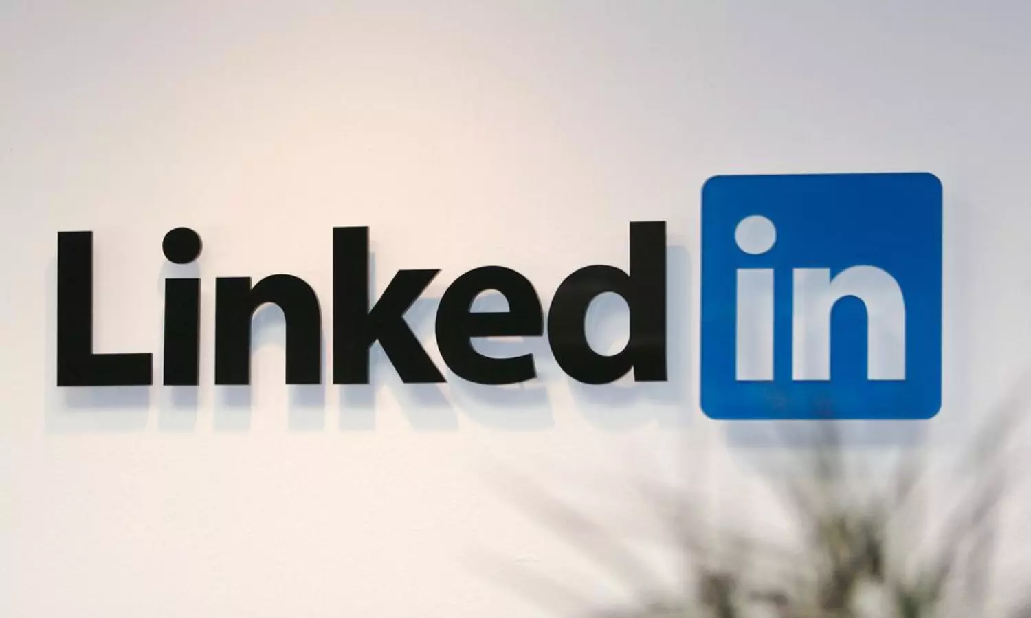 Hiring in India picks up 35% during April-June says a LinkedIn report