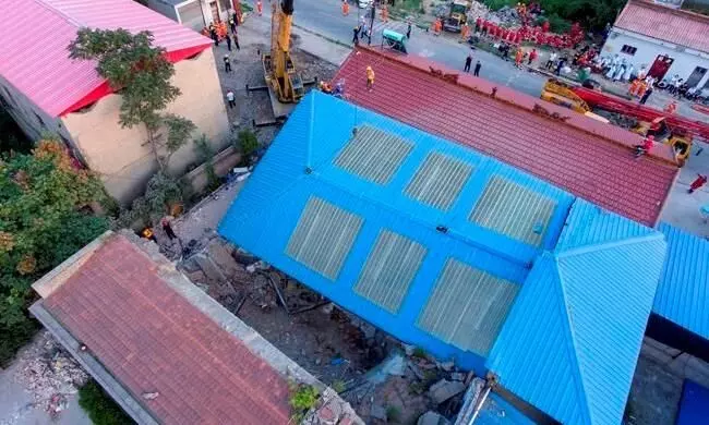 29 killed in China restaurant collapse