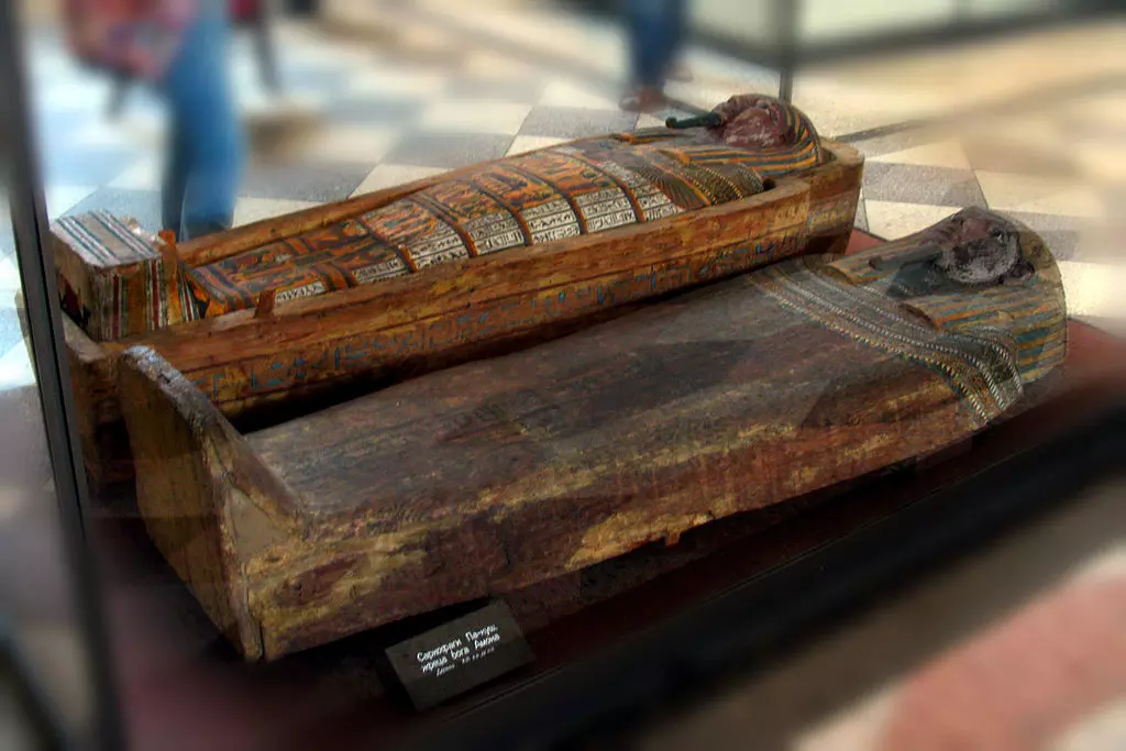 2,500-year-old coffins discovered intact in Egypt