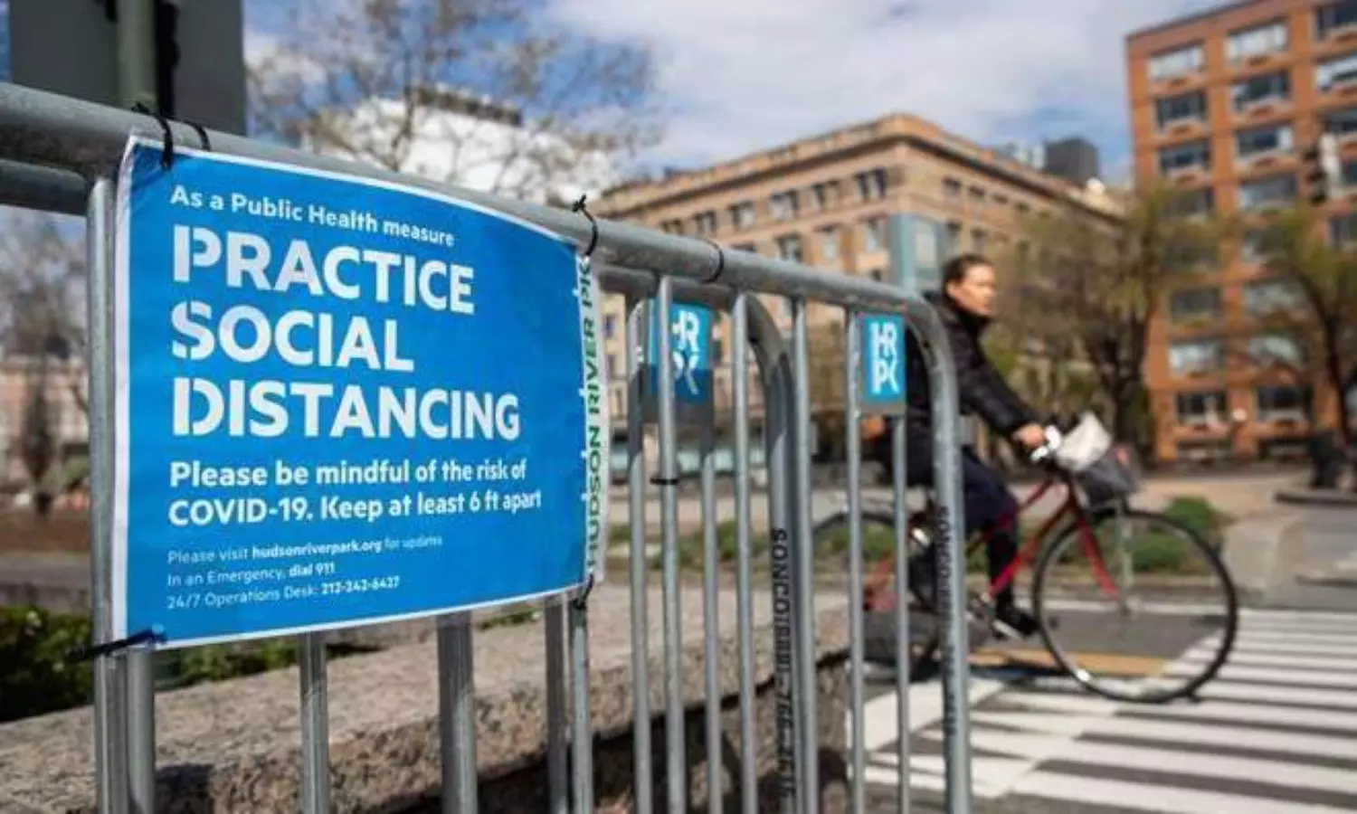 Free vaccine for Americans, but wont be widely available till 21 summer