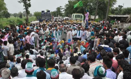 10 central trade unions to support nation-wide farmers protest on Friday