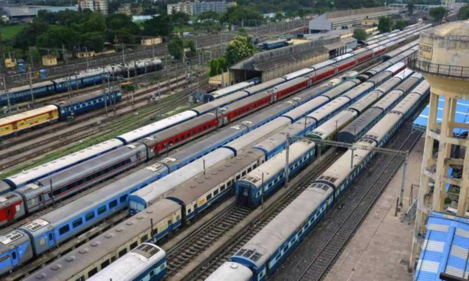 Since lockdown SCR shipped 3 cr litres milk from AP to Delhi