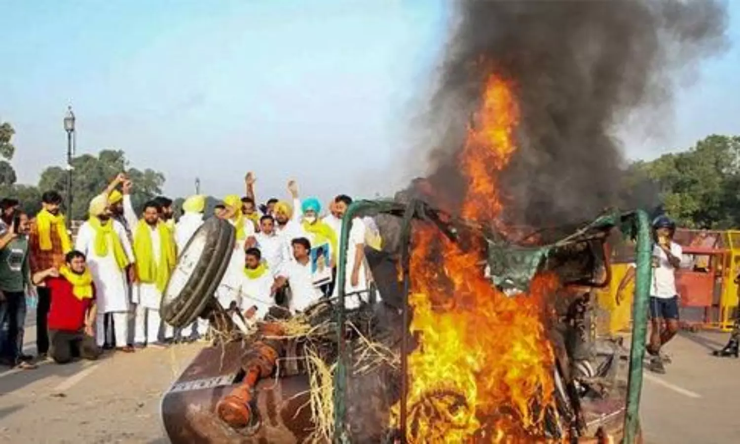 Four more arrested in tractor burning case