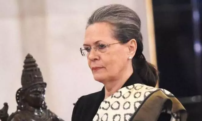 ED holds Sonia Gandhi for 2 hours to question