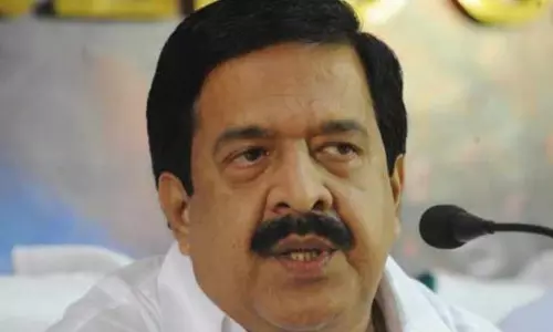 Chennithala serves legal notice to Santhosh Eapen