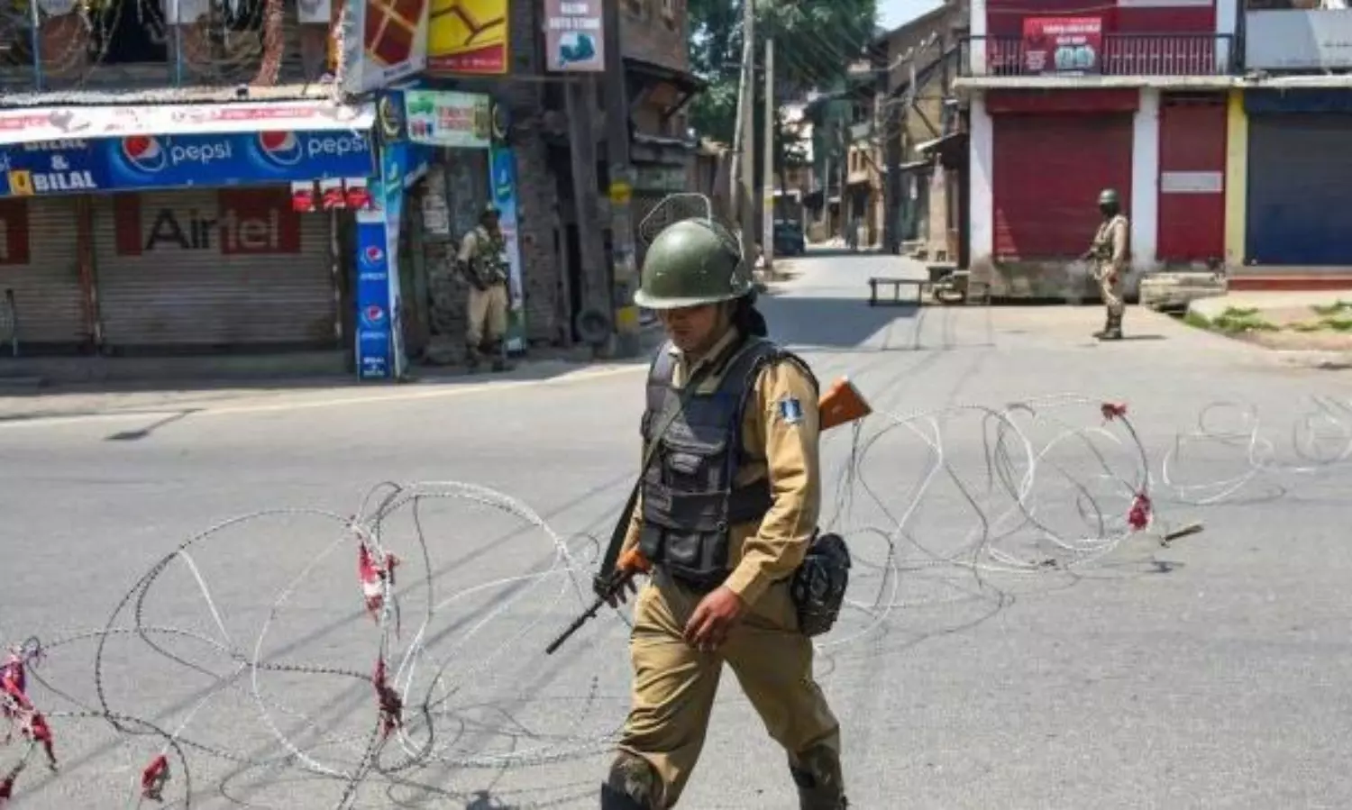 J&K LG condemns terrorist attack on CRPF personnel