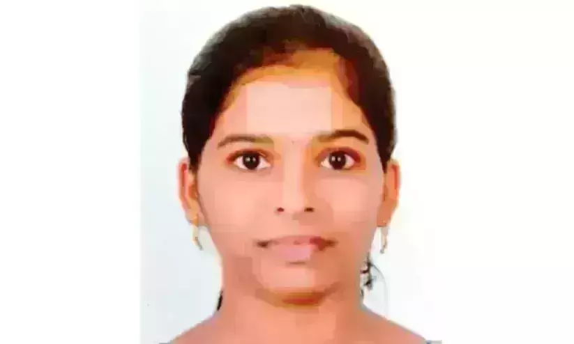 478th rank in All India level, Bibina qualifies NEET  overcoming adverse conditions