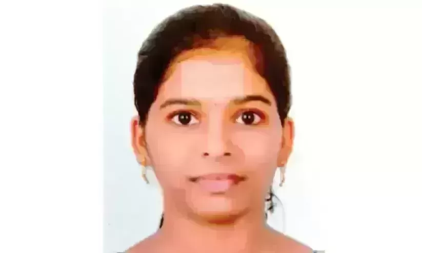 478th rank in All India level, Bibina qualifies NEET  overcoming adverse conditions