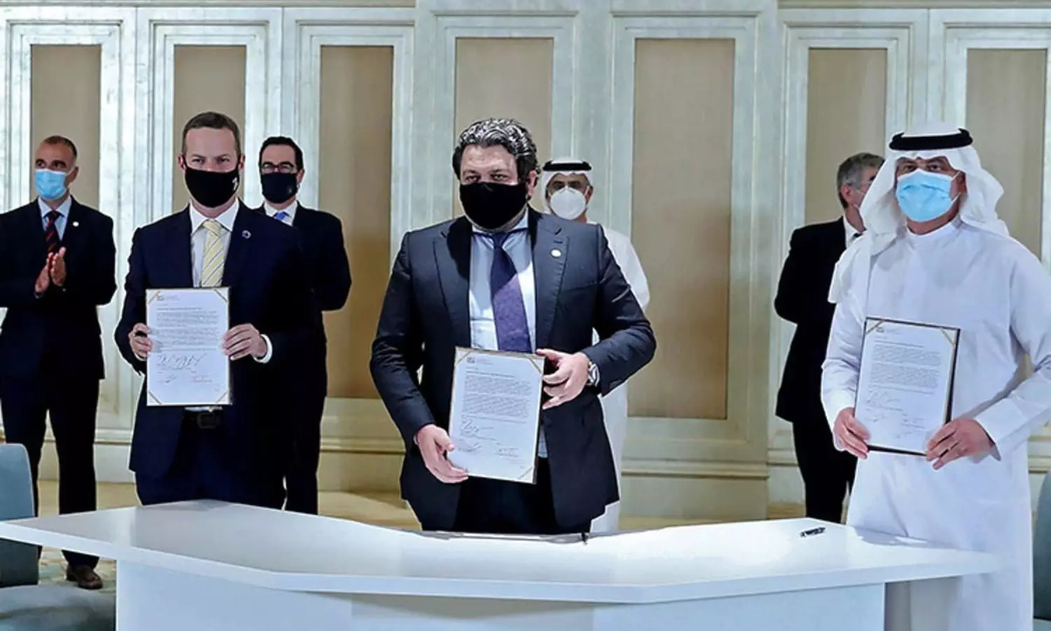 UAE becomes the first Arab country to place Visa exemption for Israeli nationals