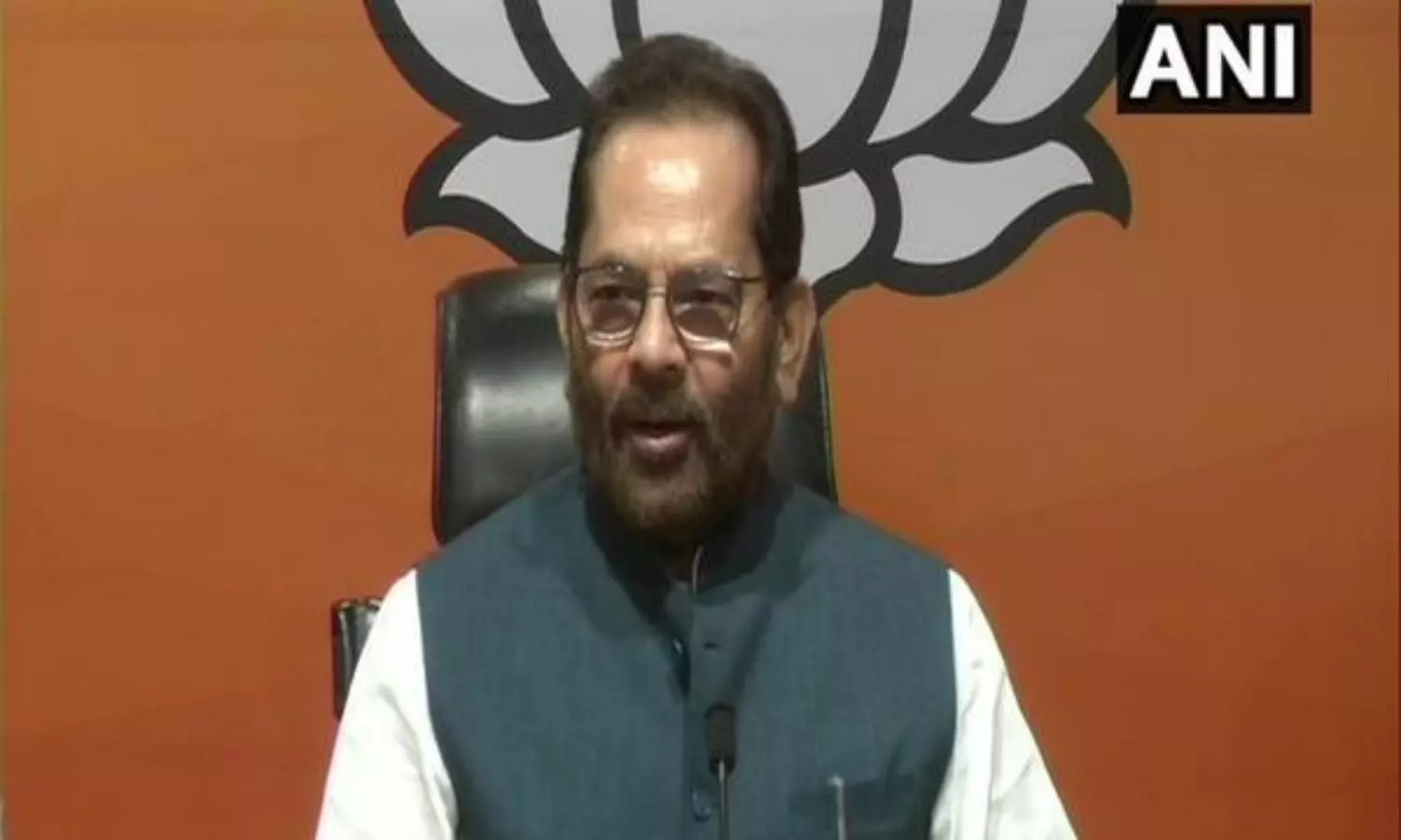 Does Tejashwi have understanding with radical elements like Congress, asks Naqvi