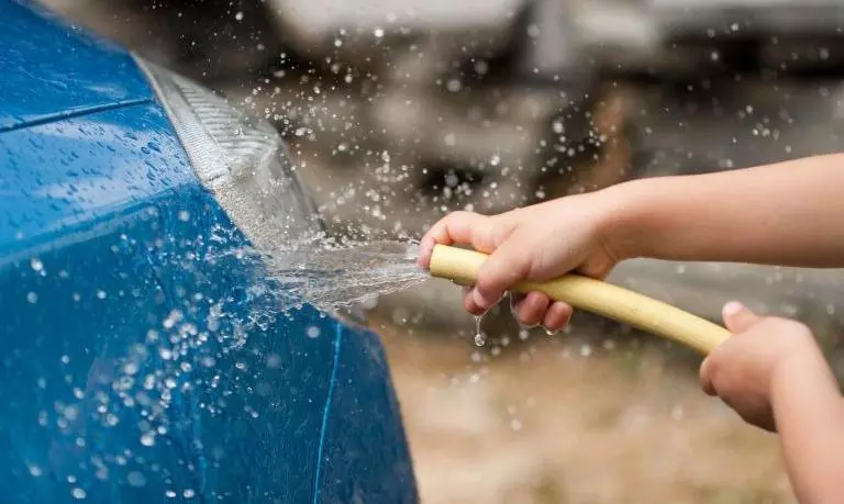 Misuse or wastage of drinking water now punishable, Minister Misuse or wastage of drinking water now punishable, Minister