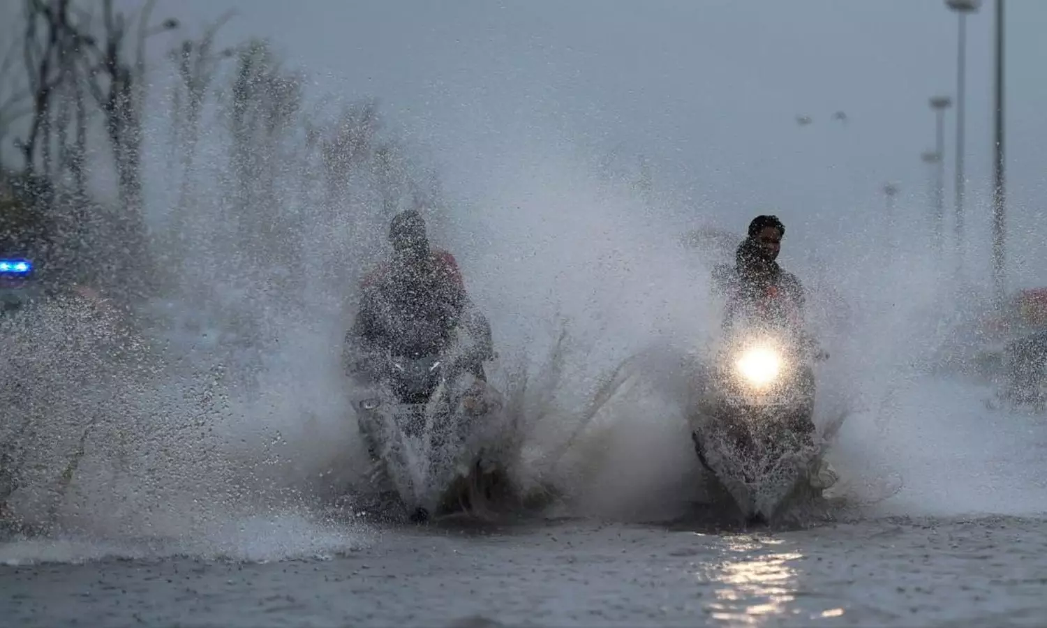 Heavy rains waterlog many Chennai roads