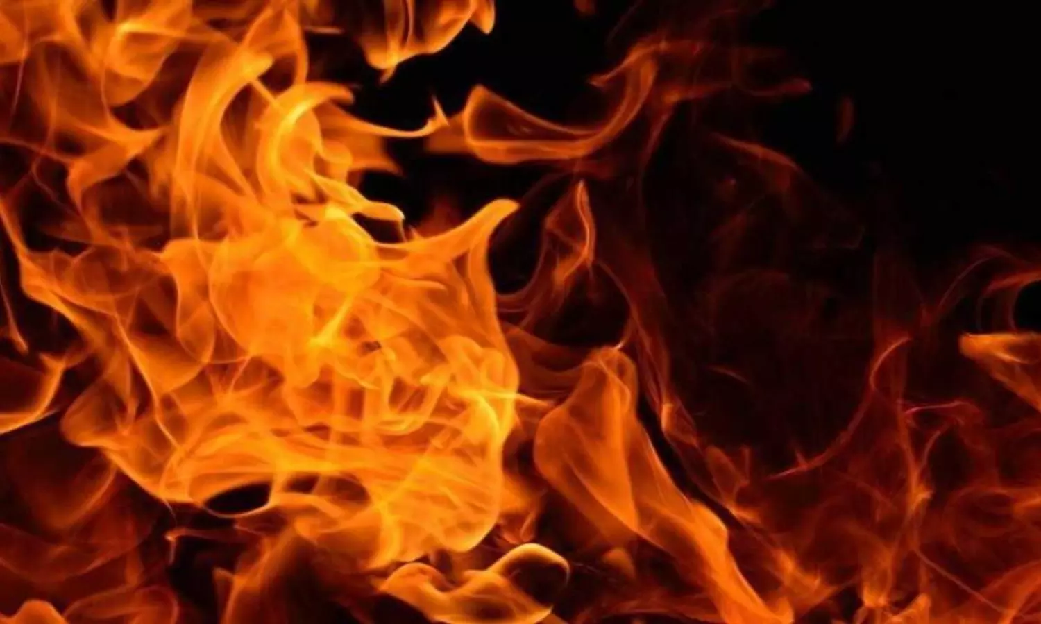 Cong leader among 2 killed in firecracker unit blast in UP