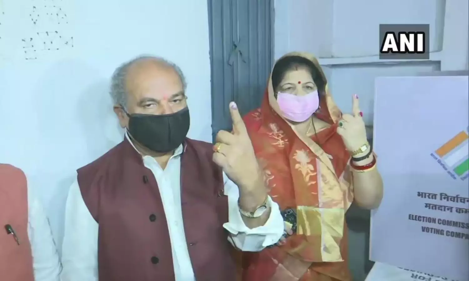 Madhya Pradesh Bypolls ; A survival battle for both Congress and Scindia