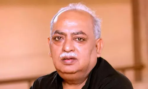 Urdu poet Munawwar Rana booked for remarks on France killings