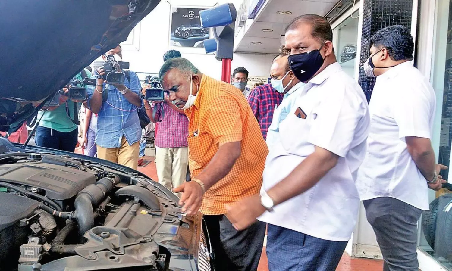 Income Tax raid at Institutions of Believers Church, 5 crores seized