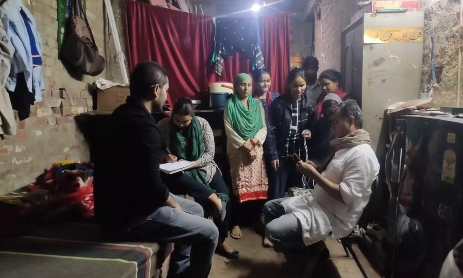 UP police barges into social workers house, assaults family members