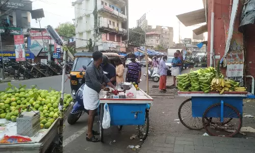Street vendors hit hard by COVID-19