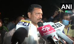 Congress leader Akhilesh Singh accuses discrepancies in Bihar election counting