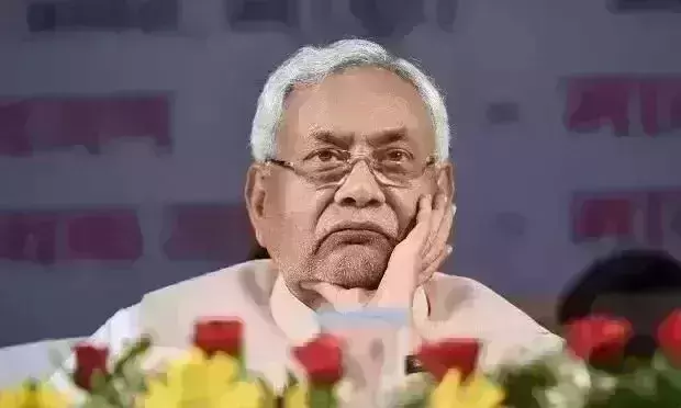 Leave NDA and join Grand Alliance: Congress invites Nitish Kumar