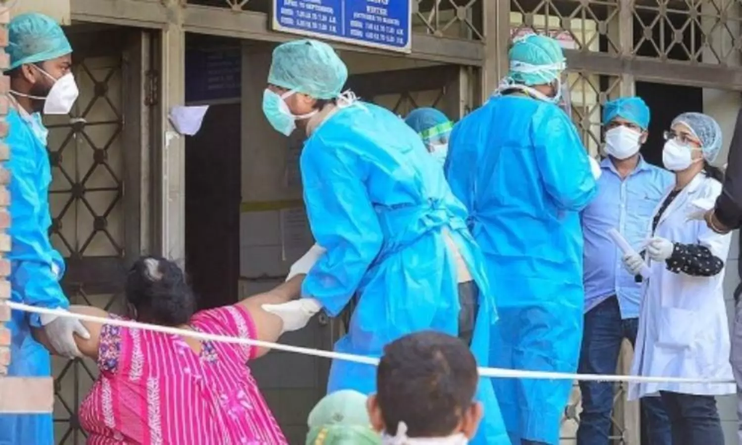 On Diwali, Delhi logs 7,340 new Covid cases, 96 deaths