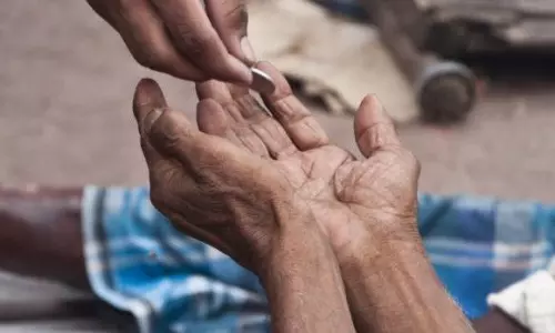 Cops find their former colleague begging after 15 years