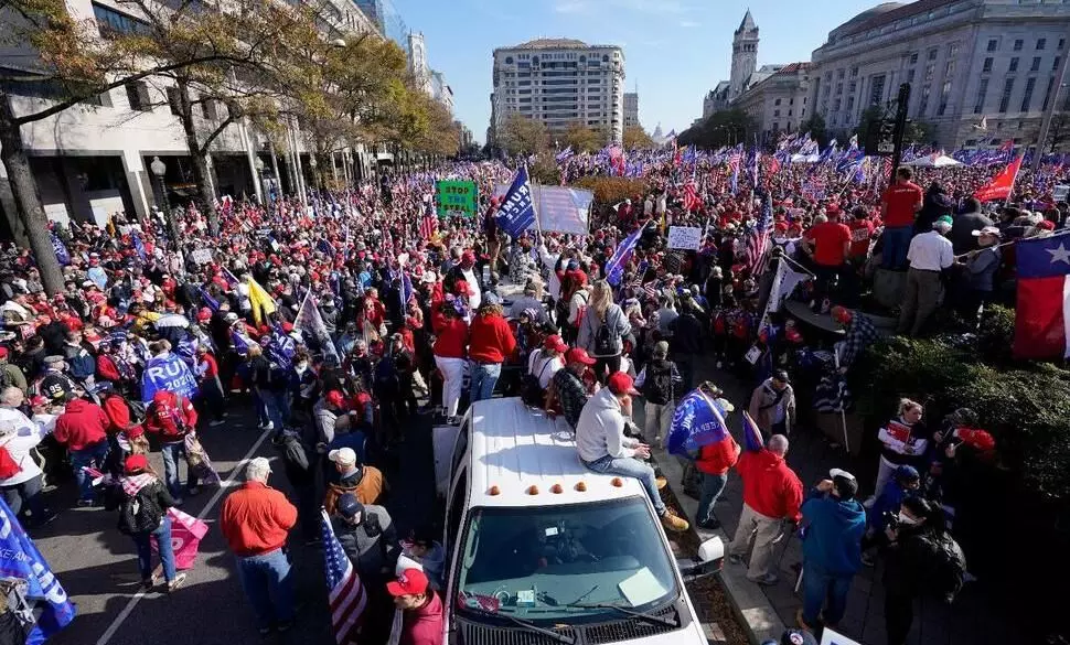 Thousands of Trump supporters rally in Washington DC