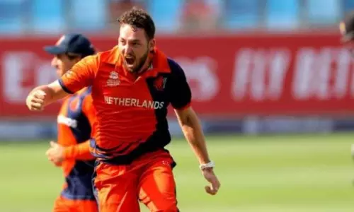 Dutch cricketer works as food delivery guy to make ends meet