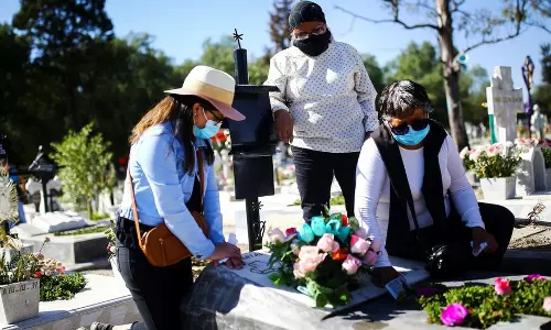 Mexicos Covid-19 deaths cross 100 K mark; becomes fourth in death tally Mexicos Covid-19 deaths cross 100 K mark; becomes fourth in death tally