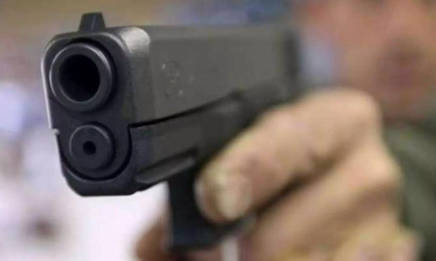 Woman teacher shot dead by colleague at UP school