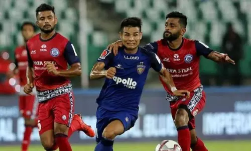 In a tight encounter at Goa, last years runners up began the season with a clinical finish