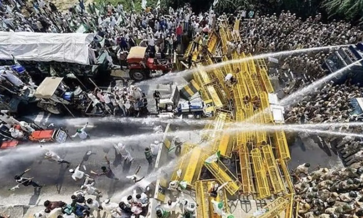 Defying tear gas and water cannons, another batch of farmers march to Delhi