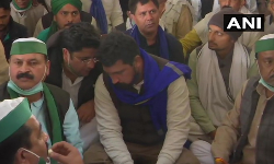 Bhim Army Chief Chandrashekhar Azad joins farmers protest