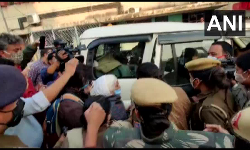 Police detain Shaheen Bagh activist Bilkis Dadi who was about to join farmers protest Police detain Shaheen Bagh activist Bilkis Dadi who was about to join farmers protest
