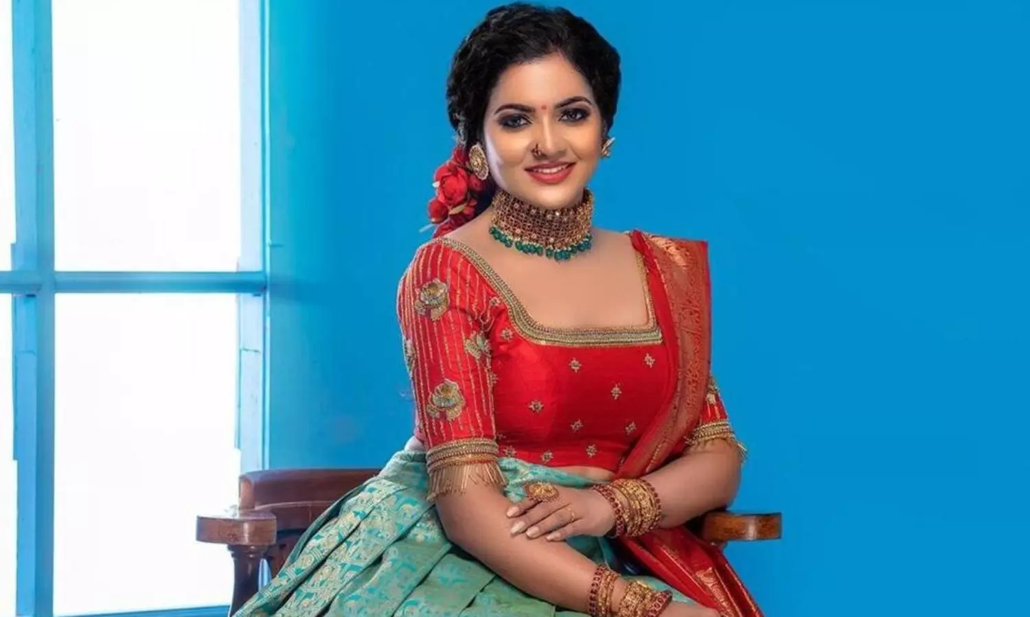 Tamil TV star V.J.Chitra found dead