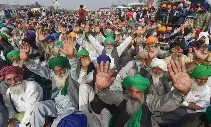 Farmers warn of intensifying protest as they reject Centres proposals