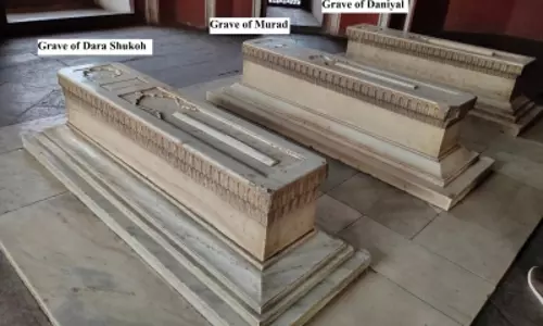 A ministry committee sets to find truth about a Mughal tomb