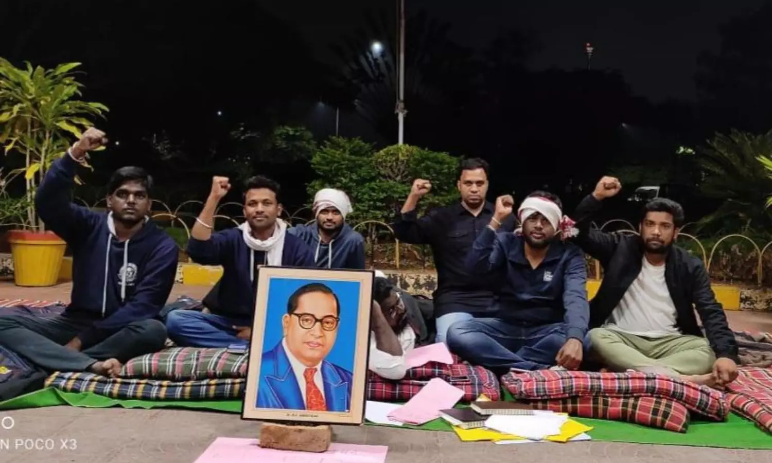 Violation of Reservation: Hyderabad University issues show-cause notices to six staff for protesting
