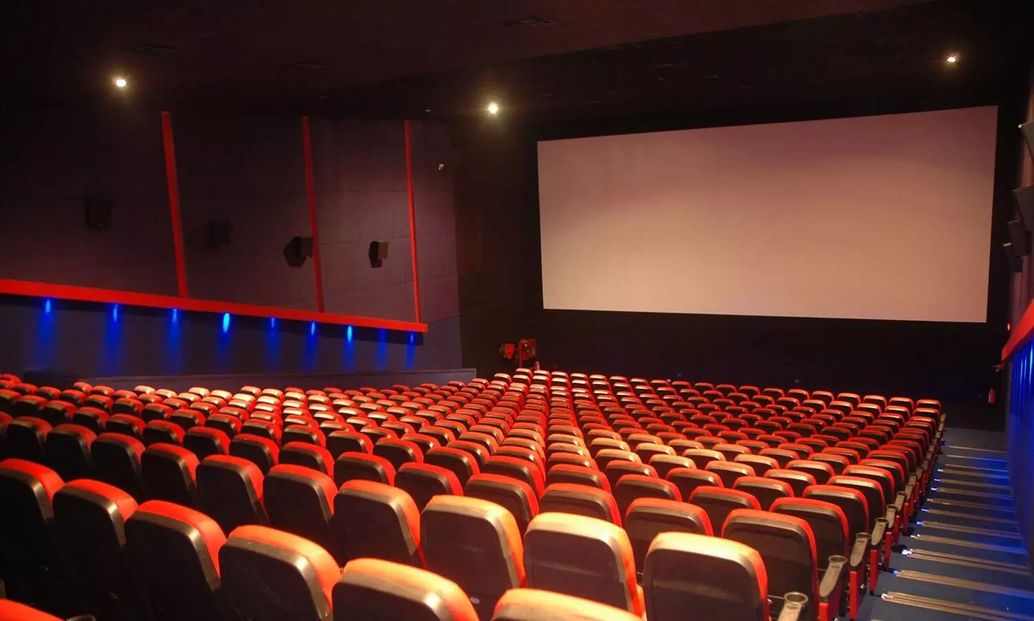 Film chamber moans over entertainment tax; Kerala theatres not to open soon