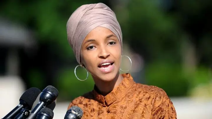Ilhan Omar drafts articles of impeachment against Trump