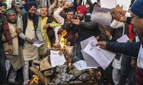 Settlement remains elusive as Centre in no mood to agree with farmers