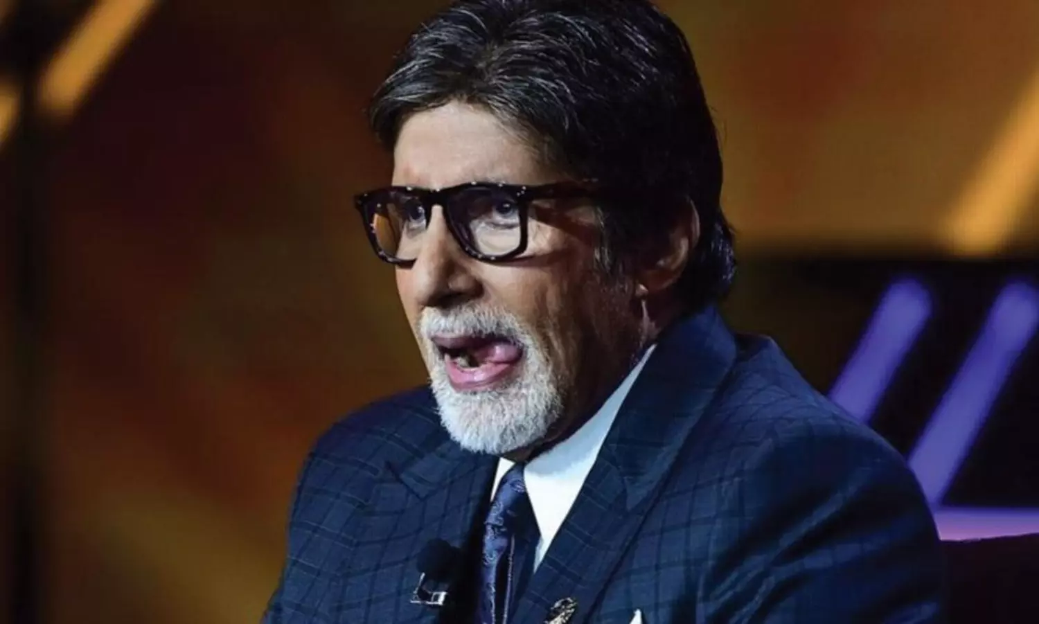Amitabh Bachchans voice replaced with caller tune focused towards Corona virus vaccination