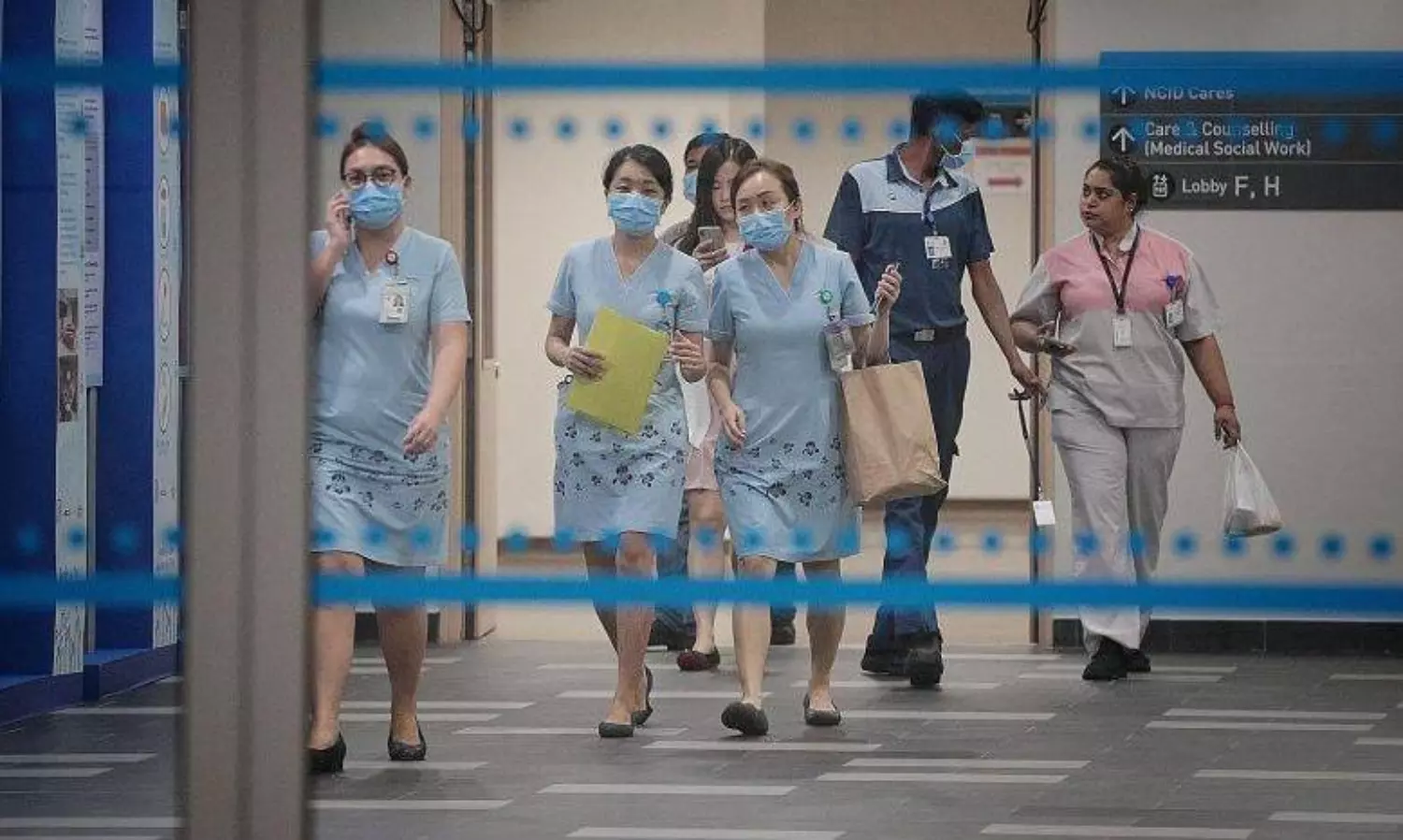 Singapore airlines to be the worlds first fully vaccinated airlines